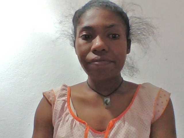 Sylviah1 live cam on BongaCams