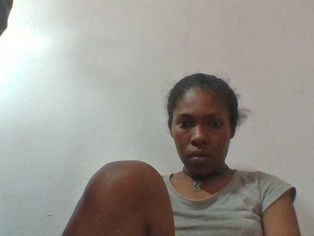 Sylviah1 live cam on BongaCams