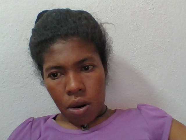 Sylviah1 live cam on BongaCams