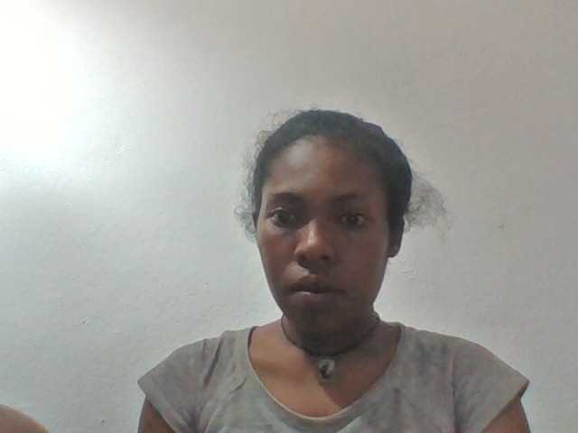Sylviah1 live cam on BongaCams