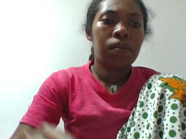 Sylviah1 live cam on BongaCams