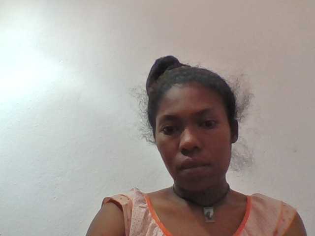Sylviah1 live cam on BongaCams