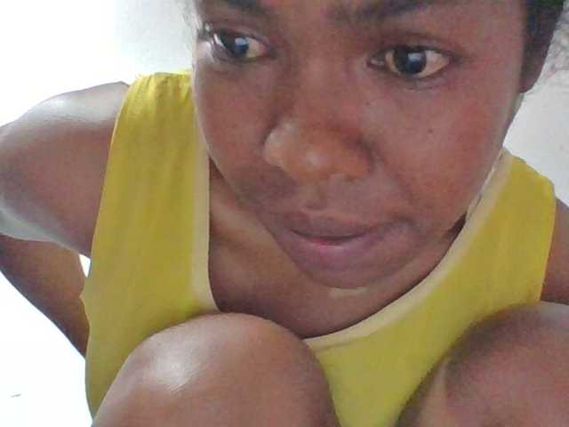 Sylviah1 live cam on BongaCams
