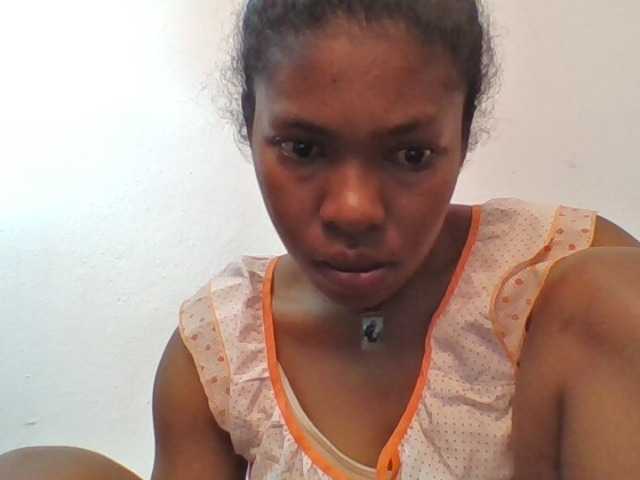 Sylviah1 live cam on BongaCams