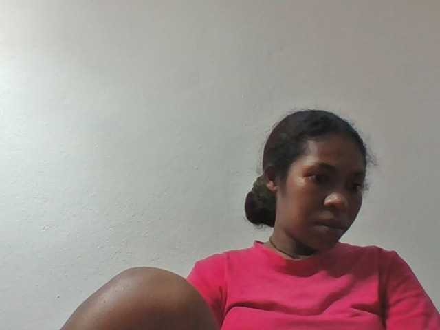 Sylviah1 live cam on BongaCams