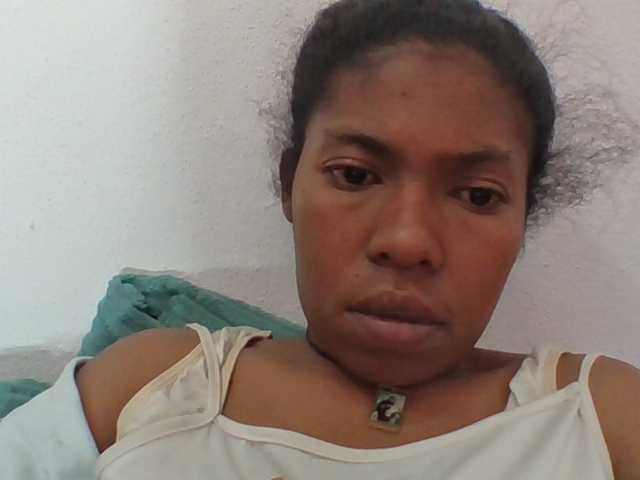 Sylviah1 live cam on BongaCams
