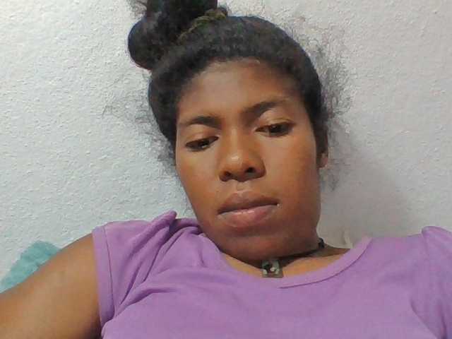 Sylviah1 live cam on BongaCams