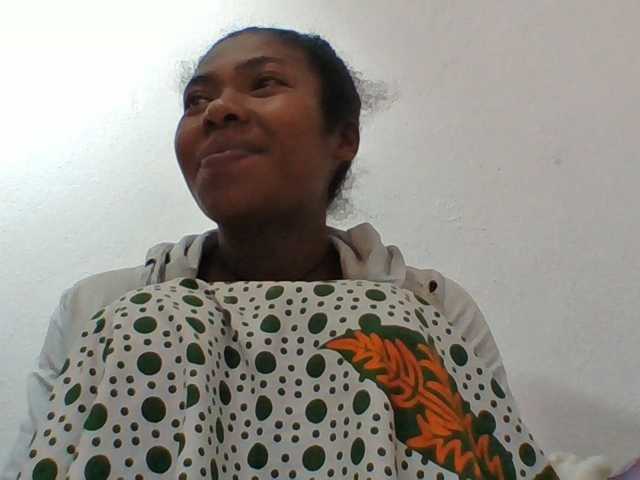 Sylviah1 live cam