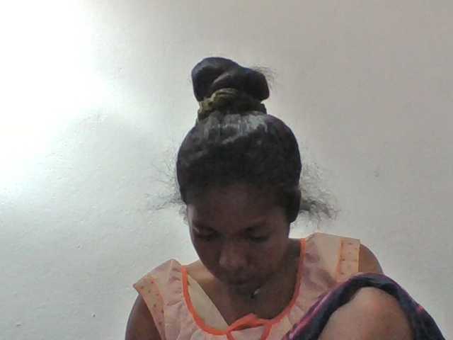 Sylviah1 live cam on BongaCams