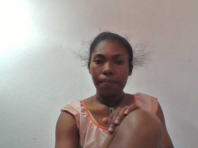 Sylviah1 live cam on BongaCams