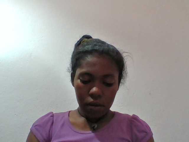 Sylviah1 live cam on BongaCams