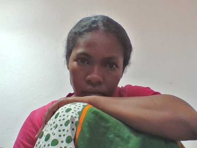 Sylviah1 live cam on BongaCams