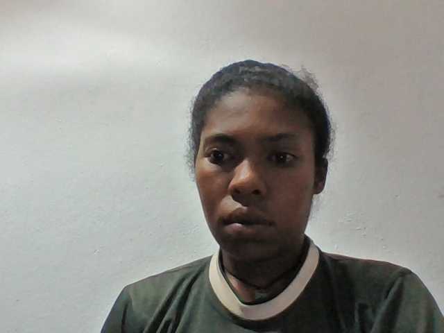 Sylviah1 live cam preview