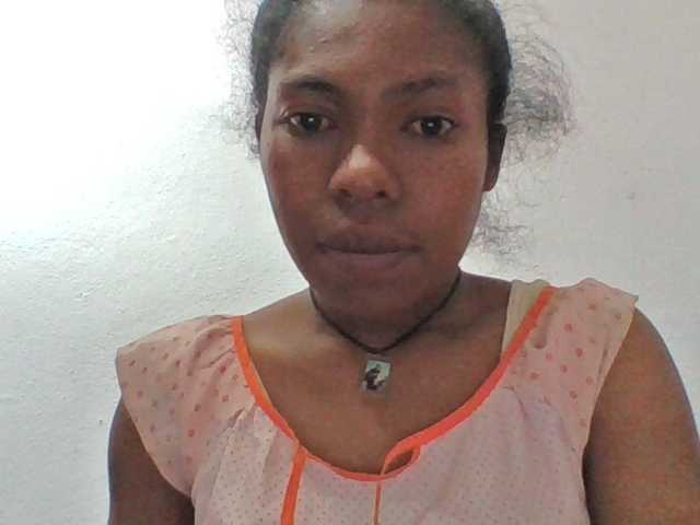 Sylviah1 live cam on BongaCams