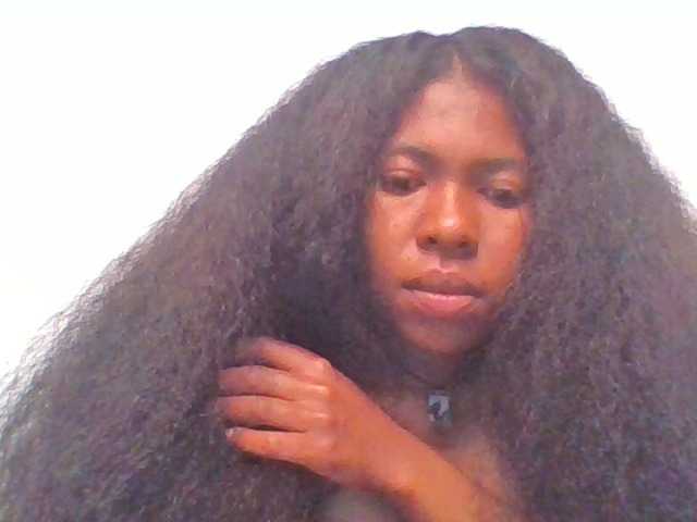 Sylviah1 live cam on BongaCams