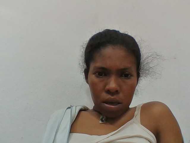 Sylviah1 live cam on BongaCams