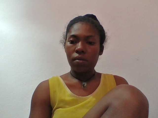Sylviah1 live cam on BongaCams