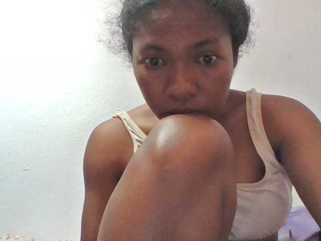 Sylviah1 live cam on BongaCams