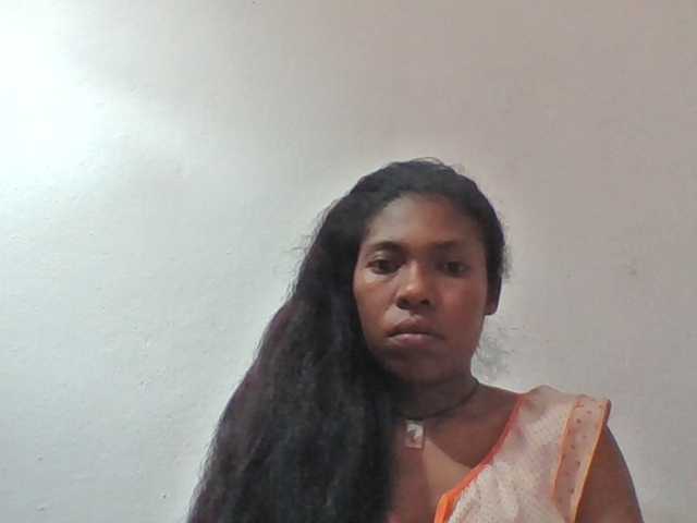 Sylviah1 live cam on BongaCams