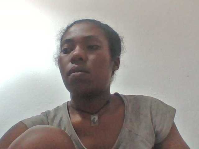 Sylviah1 live cam on BongaCams