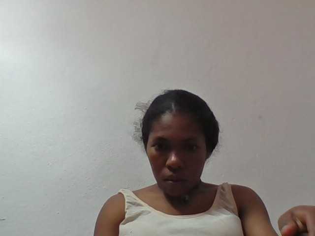 Sylviah1 live cam on BongaCams
