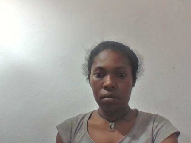 Sylviah1 live cam on BongaCams