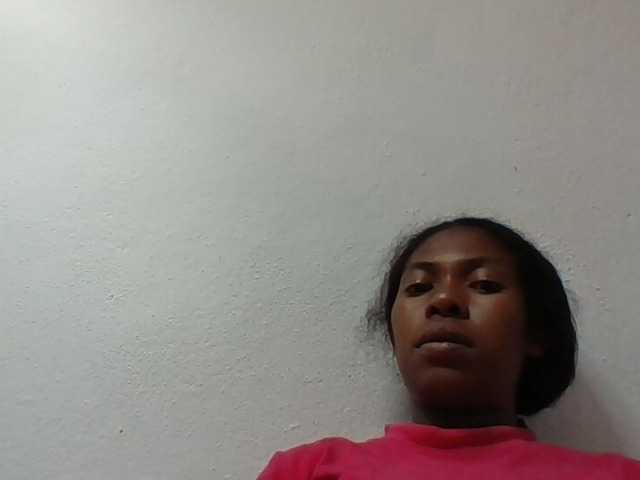 Sylviah1 live cam on BongaCams