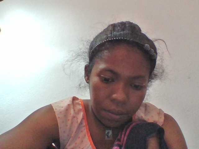 Sylviah1 live cam on BongaCams