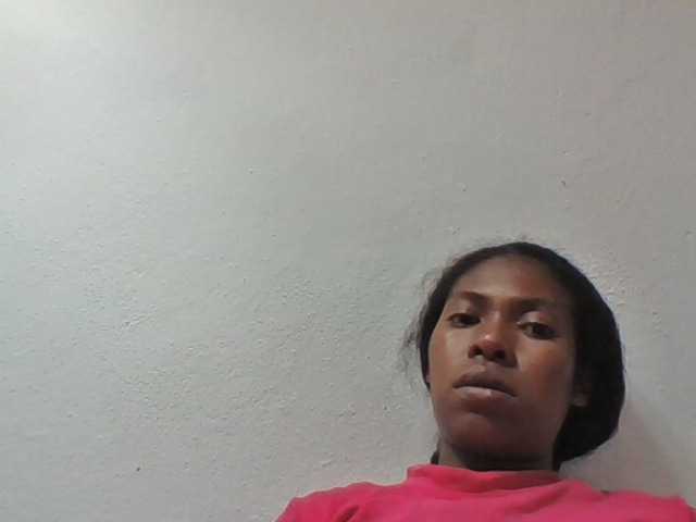 Sylviah1 live cam on BongaCams
