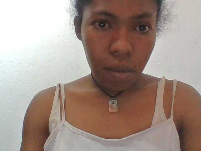 Sylviah1 live cam
