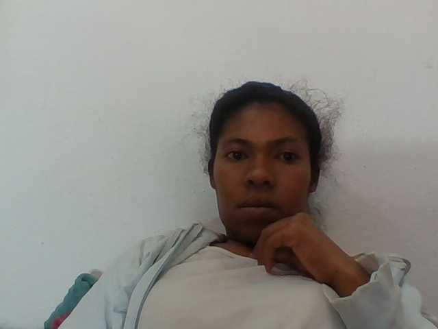 Sylviah1 live cam on BongaCams