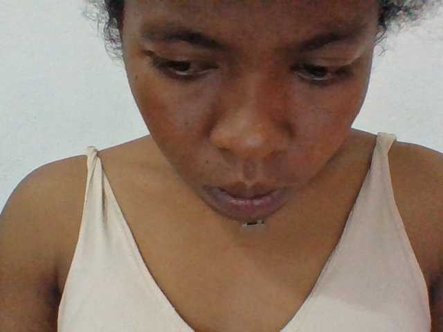 Sylviah1 live cam on BongaCams