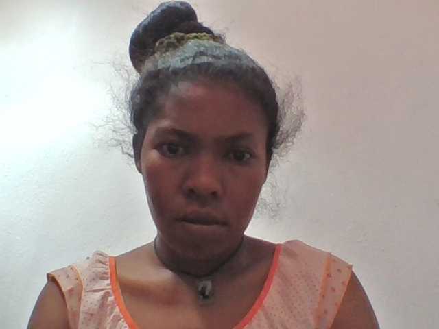 Sylviah1 live cam on BongaCams