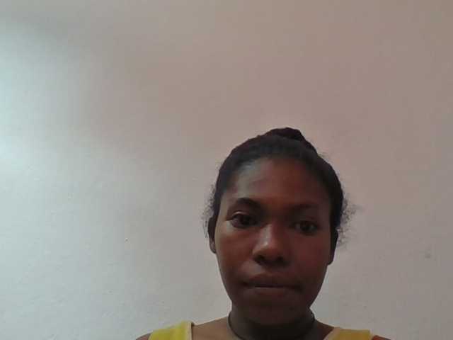 Sylviah1 live cam on BongaCams
