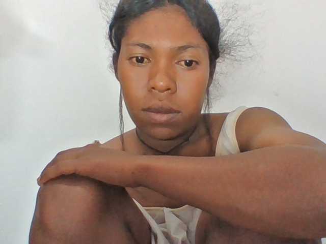 Sylviah1 live cam on BongaCams
