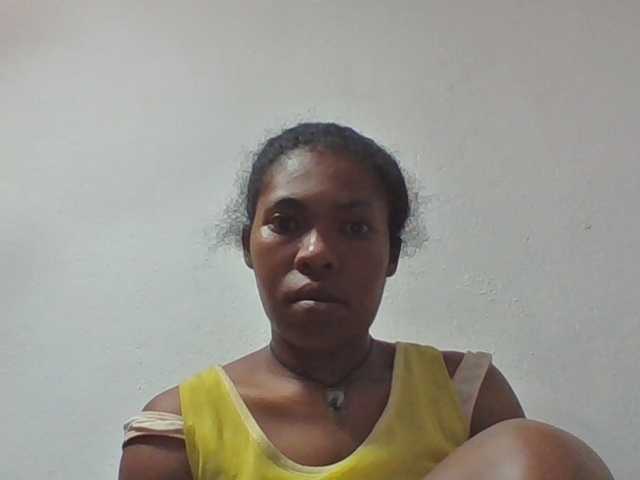 Sylviah1 live cam on BongaCams