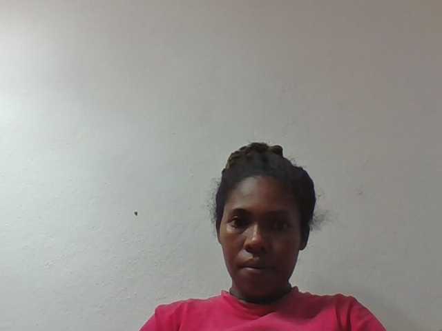 Sylviah1 live cam on BongaCams
