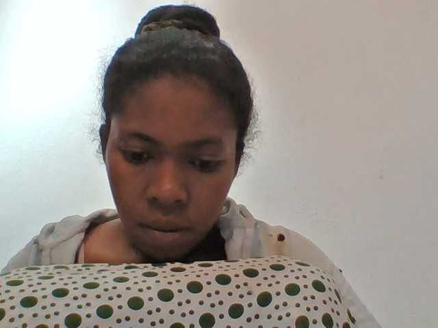 Sylviah1 live cam preview