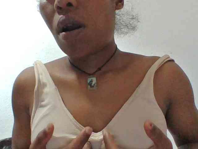 Sylviah1 webcam