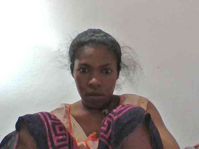 Modelo: Sylviah1