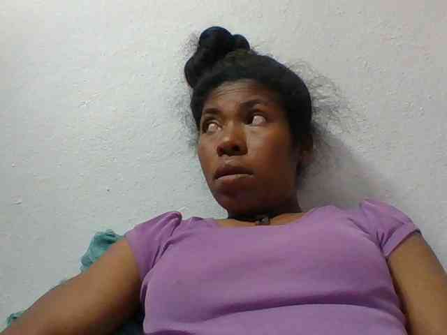 Model: Sylviah1