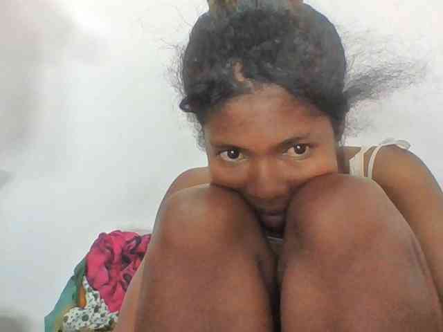 Sylviah1's webcam live show