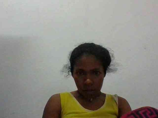 Model: Sylviah1
