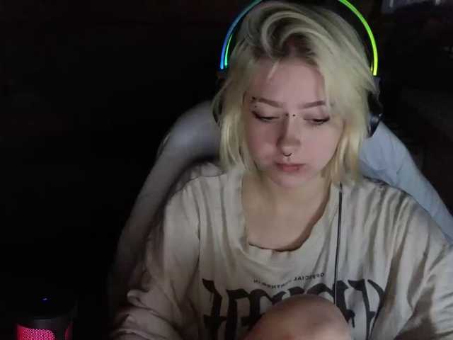 Ari-irA live cam on BongaCams