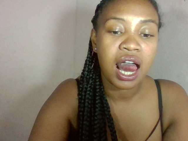 Webcam performer Sexy Yy (Sexyyy11) online show Sexy Yy (Sexyyy11)