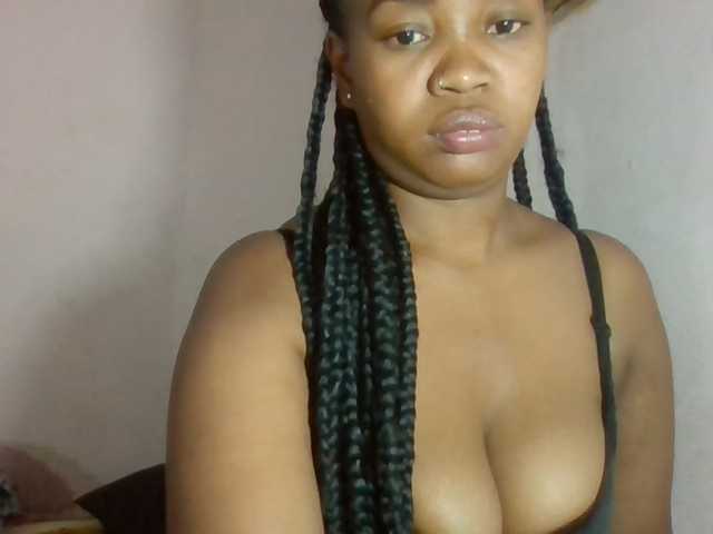 Sexyyy11 live cam preview
