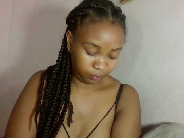Sexyyy11 live cam preview