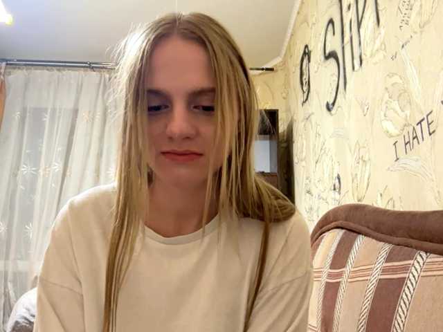 Priscillalatham live cam