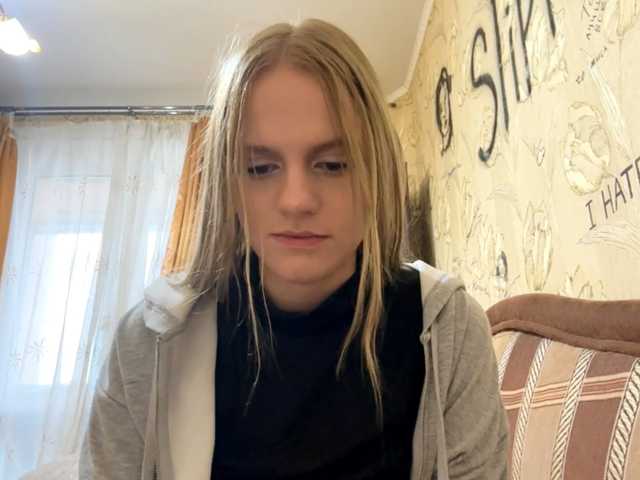 PriscillaLatham live cam on BongaCams