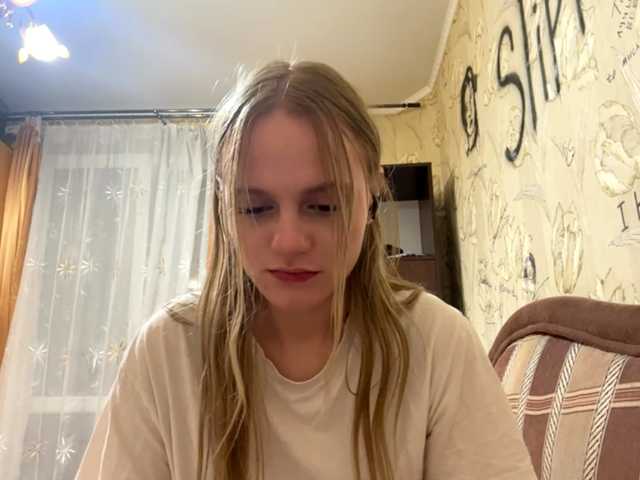 PriscillaLatham live cam on BongaCams